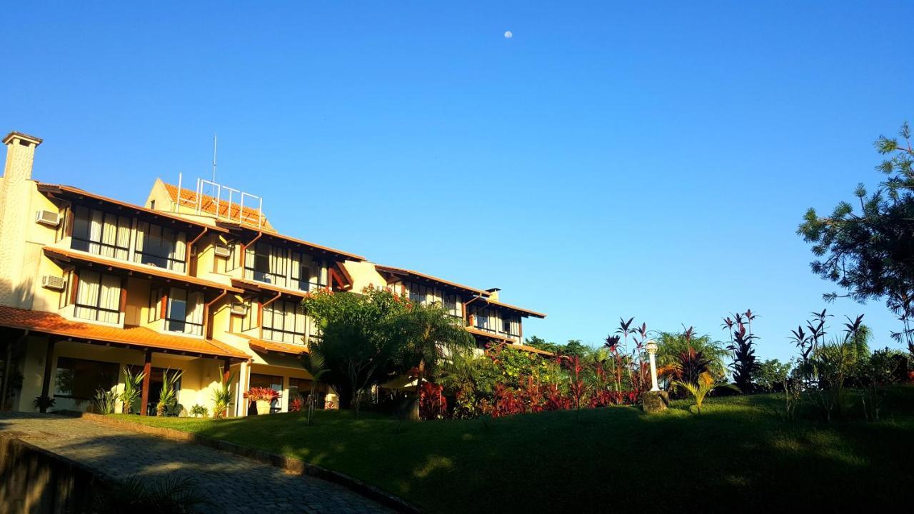 Ilha Da Gale Tourist Hotel Fazenda De Bombas Бомбиняс Екстериор снимка
